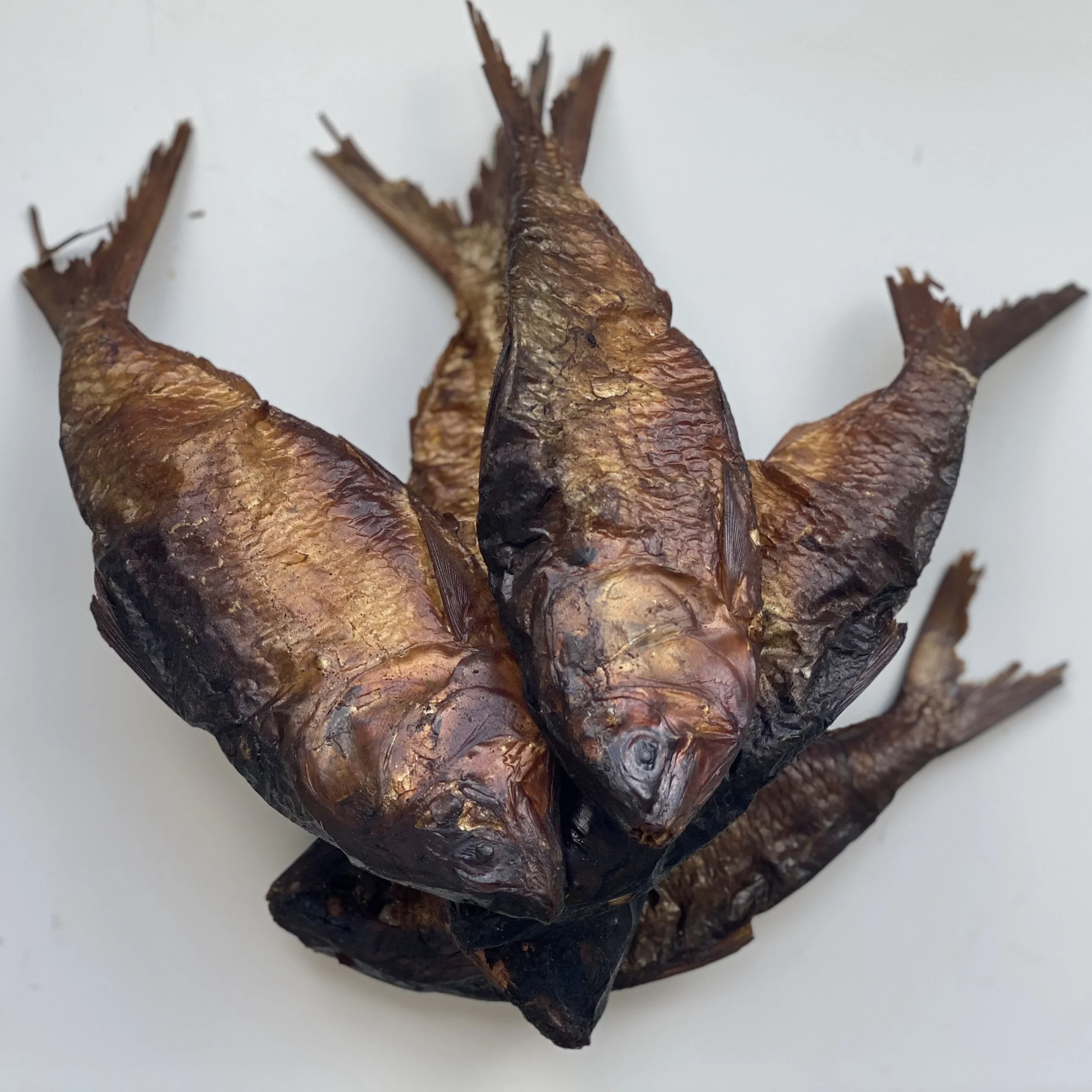 Poisson fumé (bifaga) - (3 poissons de taille moyenne à 5euros)
